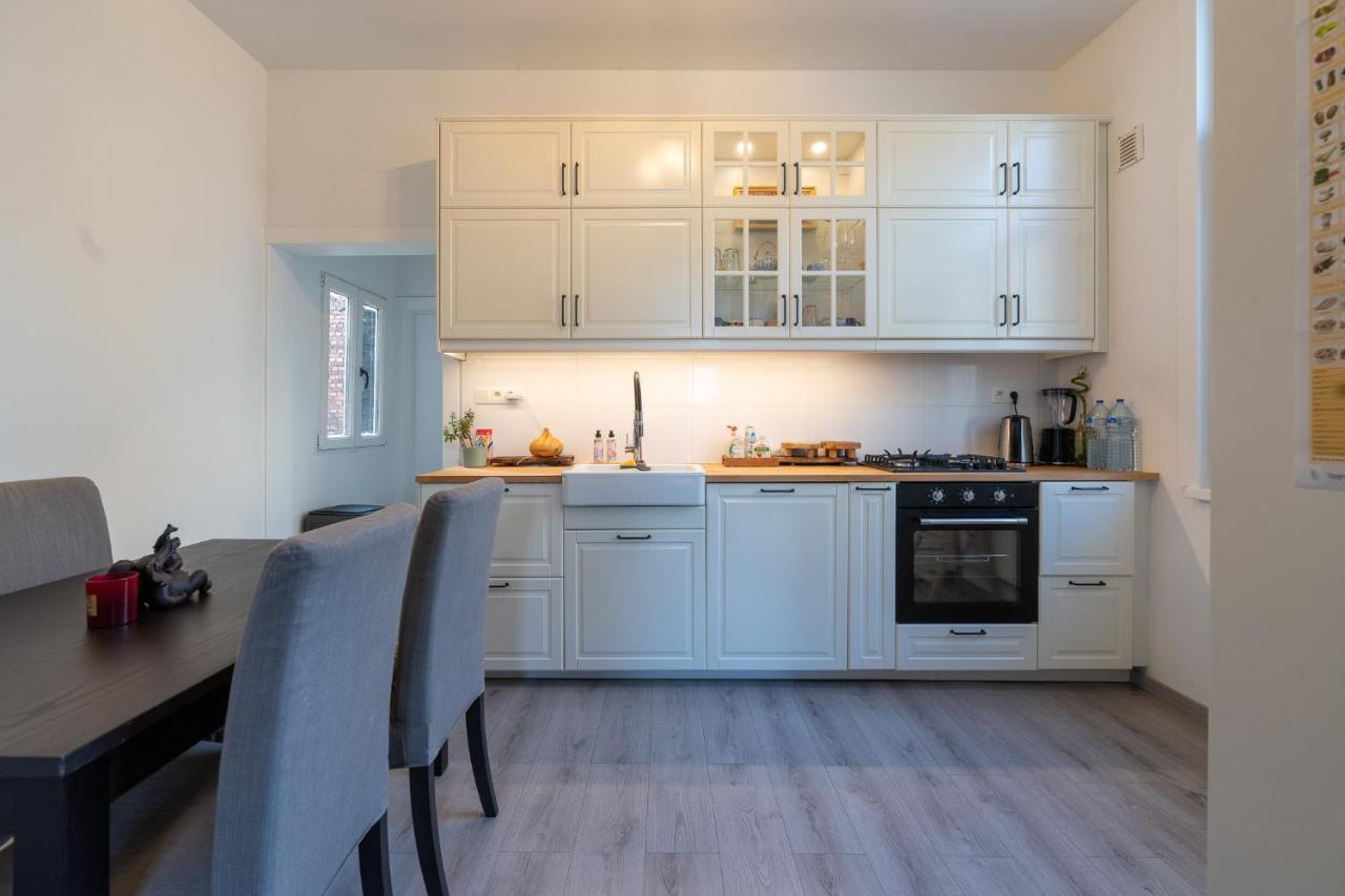 Large Room In House W Shared Kitchen & Bathroom W Free Parking Bluecard Antwerpen Exterior foto